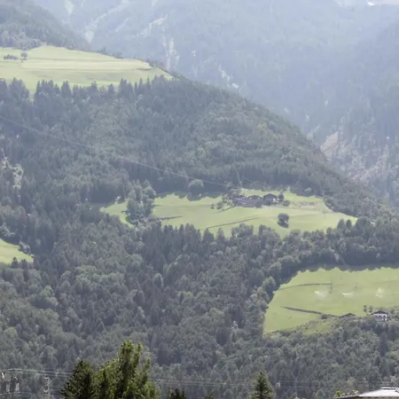 Garni Wiesenhof Aparthotel Naturns
